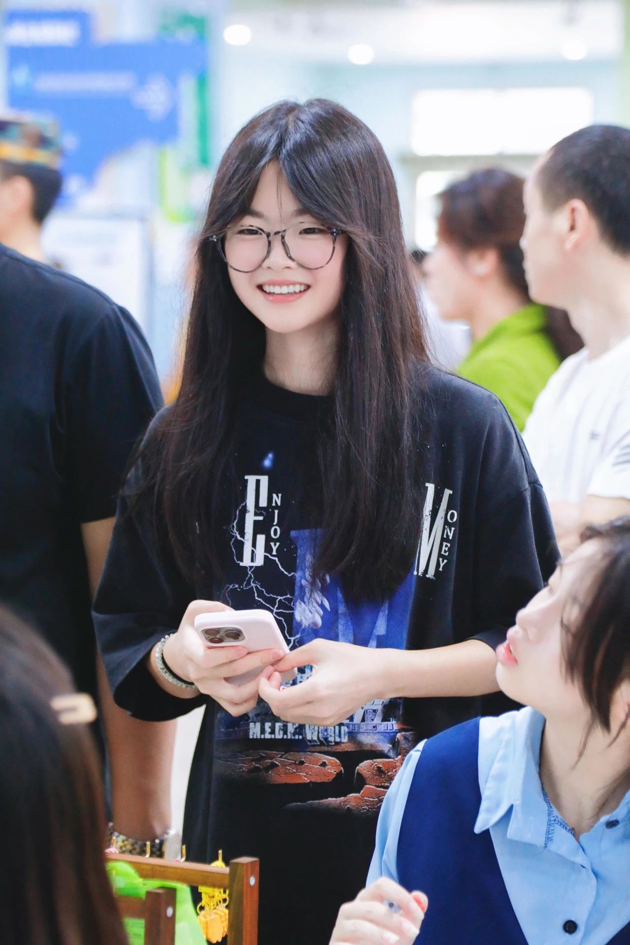lQDPJxKiJb4vgeHNB4DNBQCwE-VPHJfatV4Icn4tNmxRAA_1280_1920